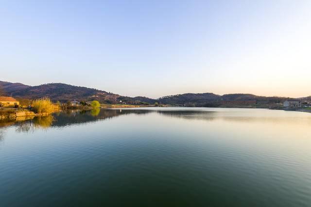 青岛水库最新动态，涓涓细流汇聚成海洋，展现自信与成就之路